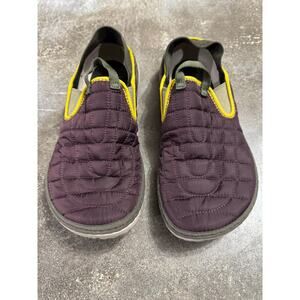 Merrell Women's Hut Moccasin Quilted Loafer Plum Green Yellow Slip On Sz 9